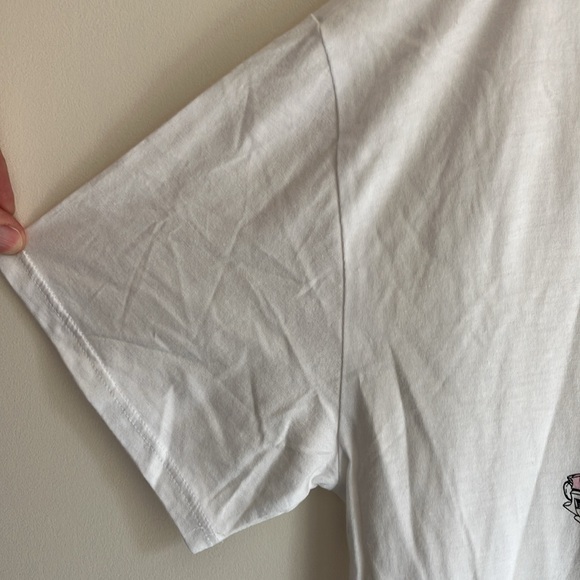 Juicy Couture White Graphic Women's Top size M NWT - Picture 6 of 6